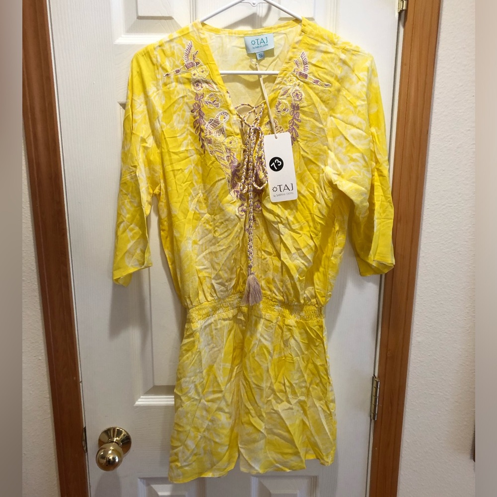 TAJ by Sabrina Crippa Yellow Tunic Top SZ Small Hand Embroidered NWT Tassel